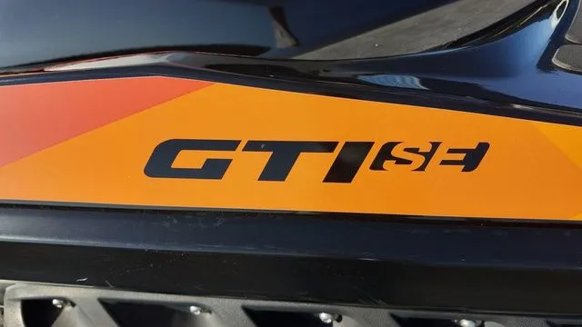 Slide: The Image of Sea-Doo GTI SE 155 2018 - 13