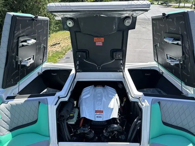 Slide: The Image of Tigé 20RZX 2023 - 26