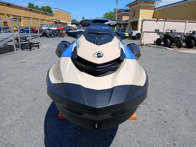 Slide: The Image of Sea-Doo Wake 170 BRP Premium Audio, iDF, iBR 2026 - 7