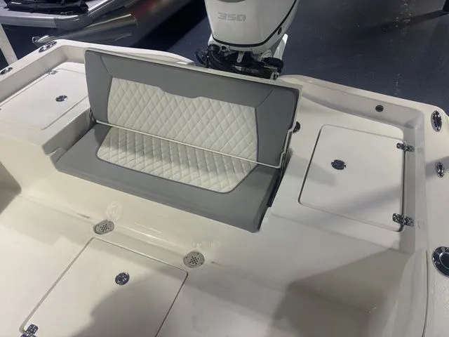 Slide: The Image of Avenger AVENGER AV26 2026 - 18