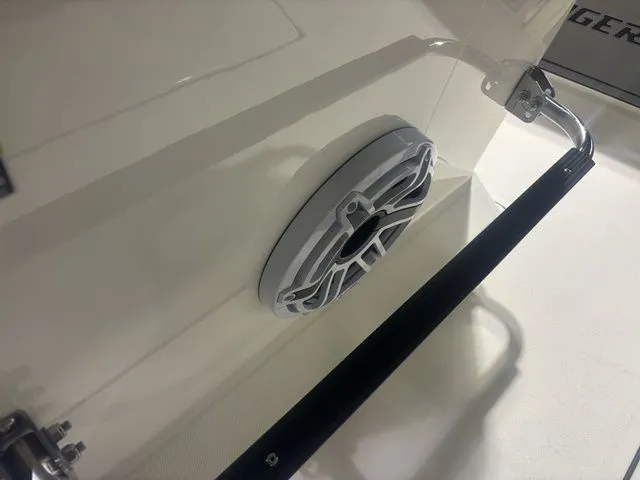 Slide: The Image of Avenger AVENGER AV26 2026 - 22