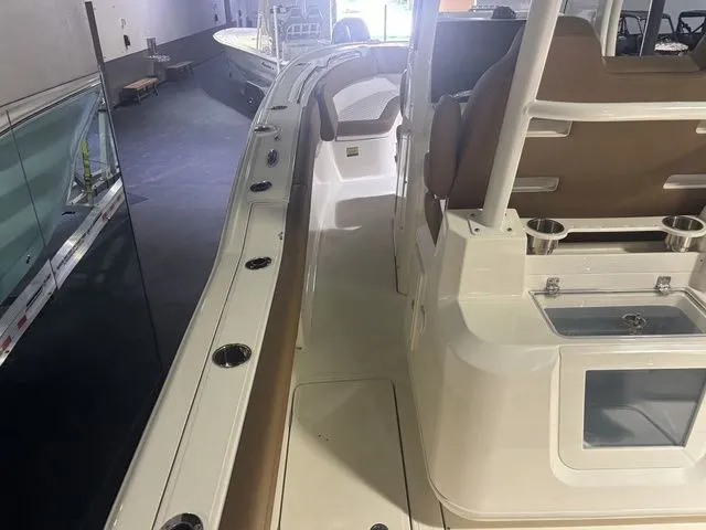 Slide: The Image of Pioneer 270 Pelagic 2026 - 16