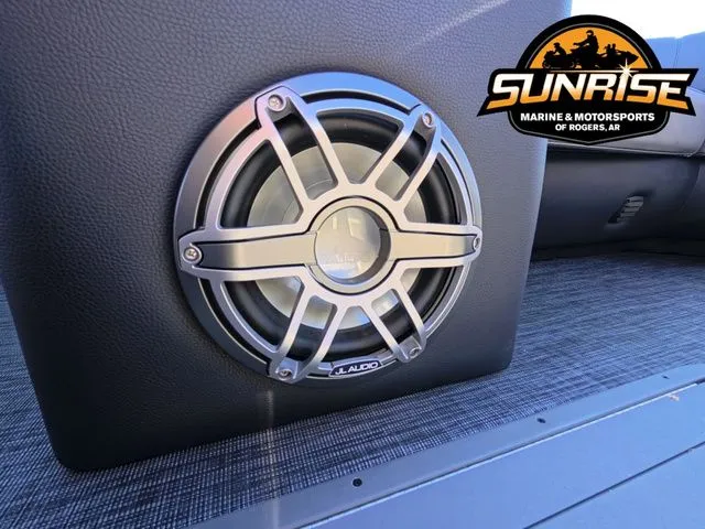 Slide: The Image of SunCatcher Elite 324SL 2026 - 17