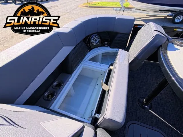 Slide: The Image of SunCatcher Elite 324SL 2026 - 5