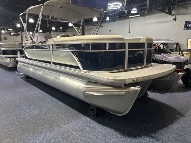 The Image of Godfrey Xperience 2286 SBX 27" iMPACT Center Tube Package 2026 - 1