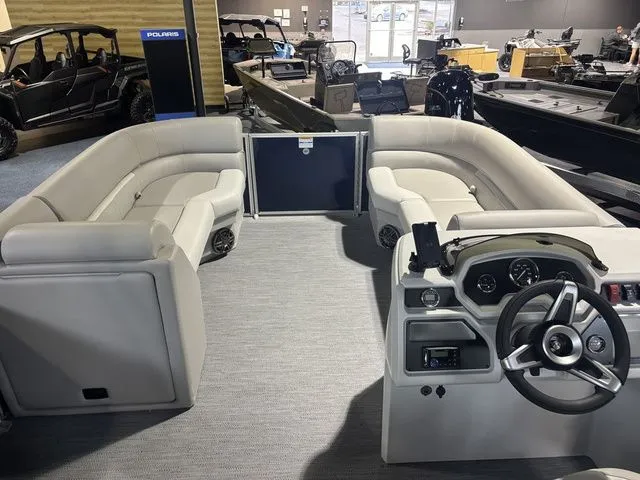 Slide: The Image of Godfrey Xperience 2286 SBX 27" iMPACT Center Tube Package 2026 - 8