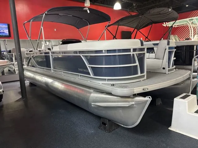 The Image of Godfrey Sweetwater 2286 FS 27 In. Package 2026 - 1