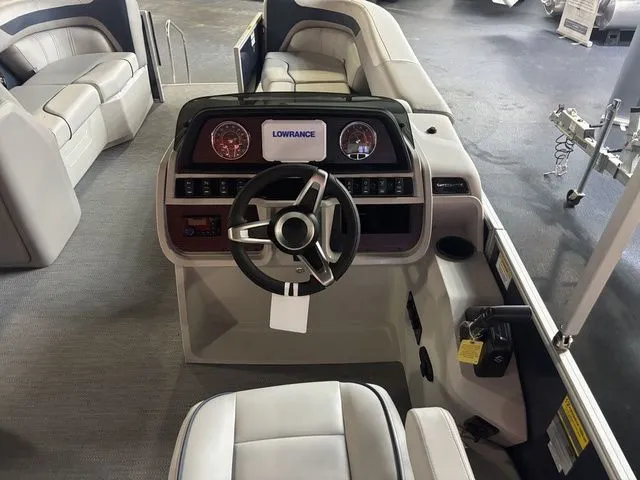 Slide: The Image of Godfrey Sweetwater 2286 FS 27 In. Package 2026 - 10