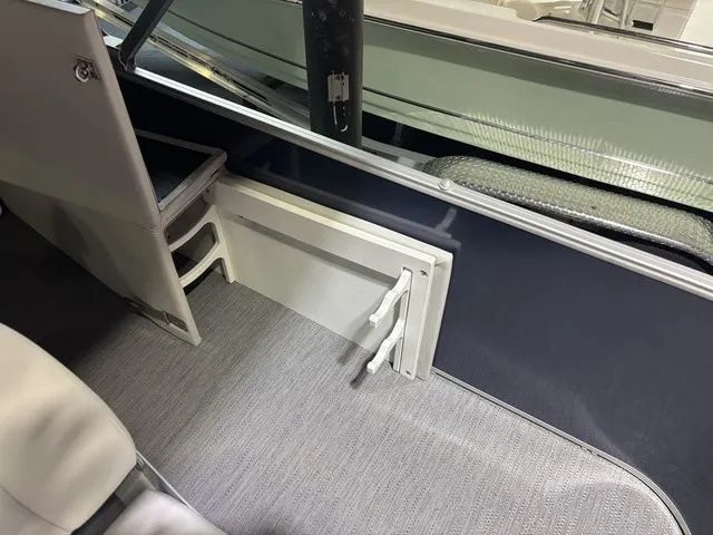 Slide: The Image of Godfrey Sweetwater 2286 FS 27 In. Package 2026 - 16