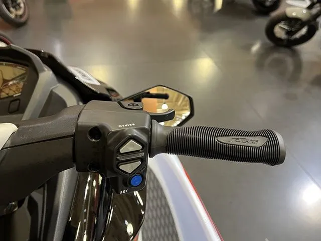 Slide: The Image of Kawasaki Stx 2025 - 9