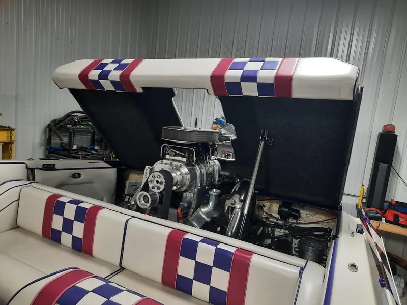 Slide: The Image of Eliminator 25ft Performance Open Bow Catamaran 1999 - 2