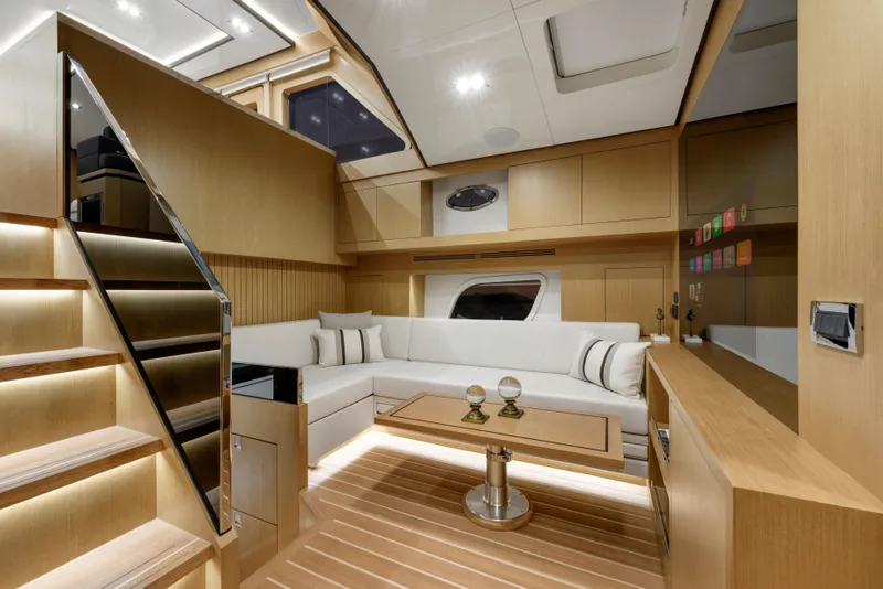 Slide: The Image of Vicem 82 Flybridge 2027 - 5