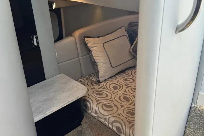 Slide: The Image of Interior cabin of 2017 Formula 400 Super Sport with stylish bedding and modern design. - 20