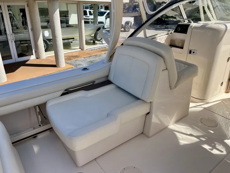 Slide: The Image of Grady-White Freedom 235 2020 - 30