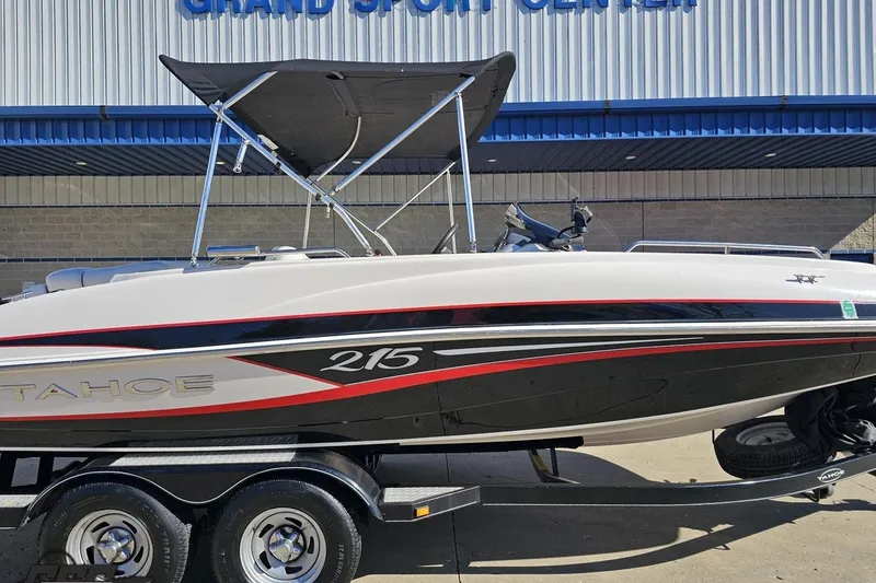 Slide: The Image of 2015 Tahoe 215 Xi boat on trailer at Grand Sport Center. - 4