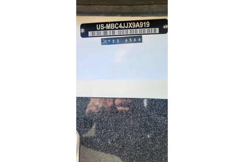 Slide: The Image of 2019 MasterCraft XT22 boat identification number and barcode. - 4