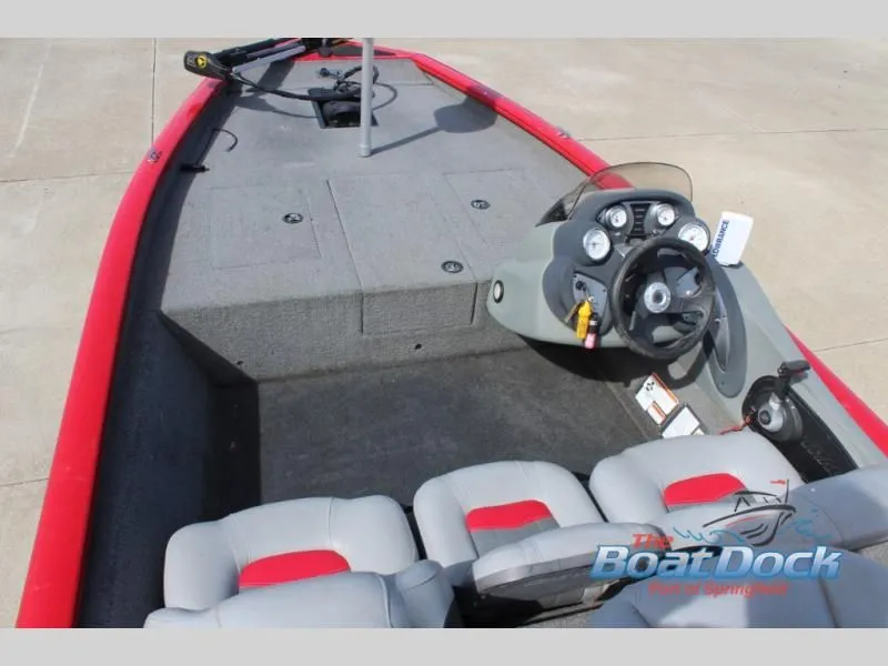 Slide: The Image of Interior view of a 2017 Pro Team 175 TXW boat with gray seats. - 11