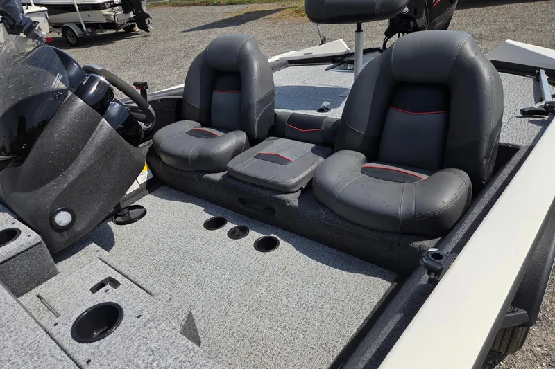 Slide: The Image of 2021 Tracker Pro Team 175 TXW Tournament Edition boat interior with dual seats. - 15