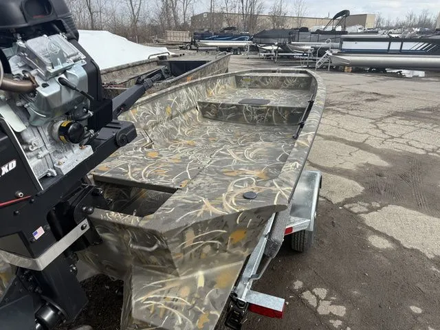 Slide: The Image of War Eagle 750 Gladiator 2026 - 7