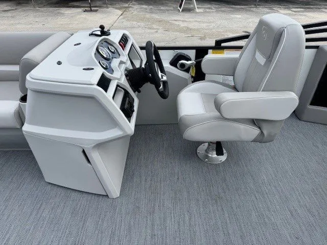 Slide: The Image of Interior of Sweetwater Xperience Experience 2286 SFLX boat, model year 2026. - 18