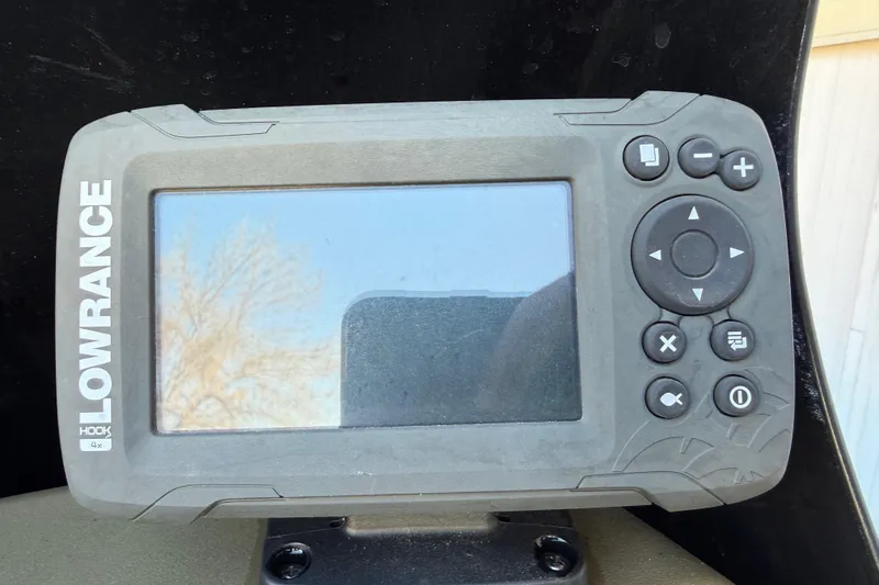 Slide: The Image of Lowrance Hook 4x fish finder on 2022 Tracker Grizzly 1648 SC boat. - 41