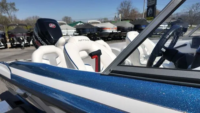 Slide: The Image of Nitro Z19 Sport 2018 - 18