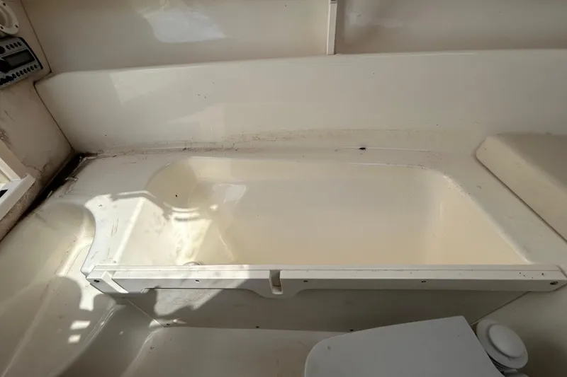 Slide: The Image of Interior of a 2006 Boston Whaler 205 Conquest boat. - 68