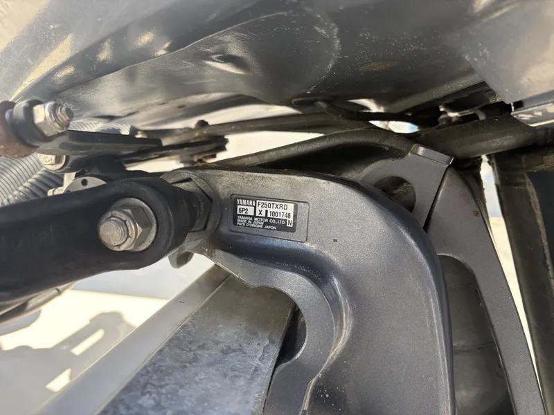 Slide: The Image of Wellcraft 290 Coastal 2005 - 20