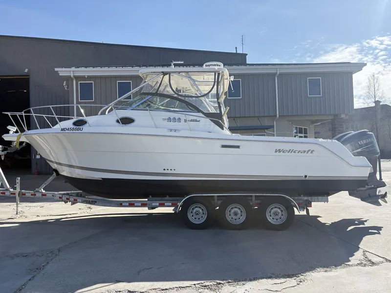 Slide: The Image of Wellcraft 290 Coastal 2005 - 22