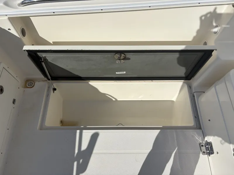 Slide: The Image of Wellcraft 290 Coastal 2005 - 26