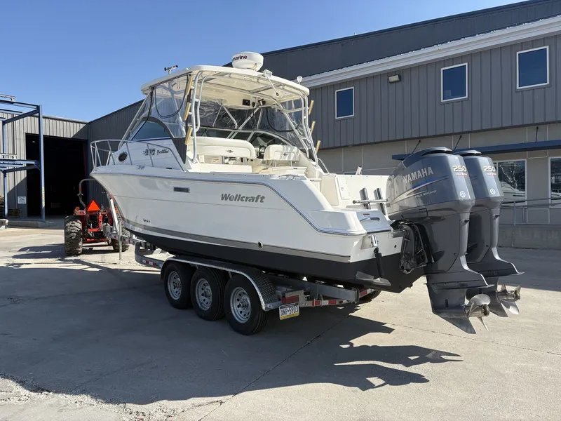 Slide: The Image of Wellcraft 290 Coastal 2005 - 4