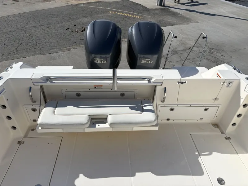 Slide: The Image of Wellcraft 290 Coastal 2005 - 7