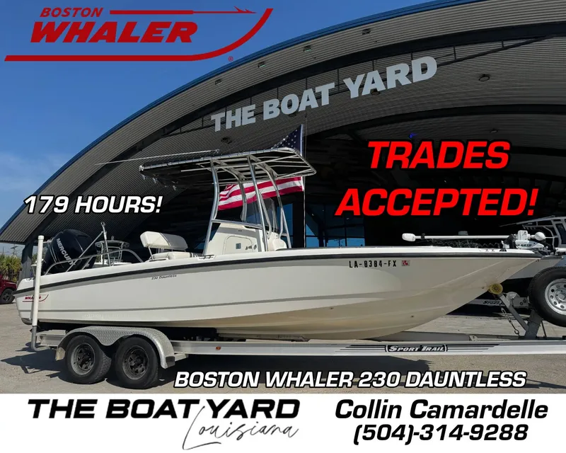 The Image of Boston Whaler 230 Dauntless 2011 - 1