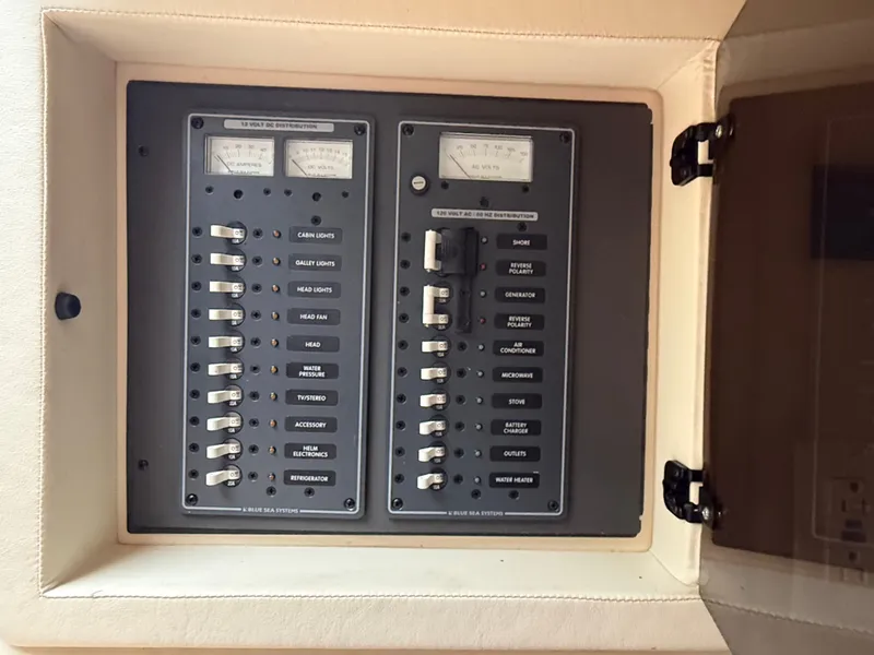 Slide: The Image of Cobalt 303 2008 - 16