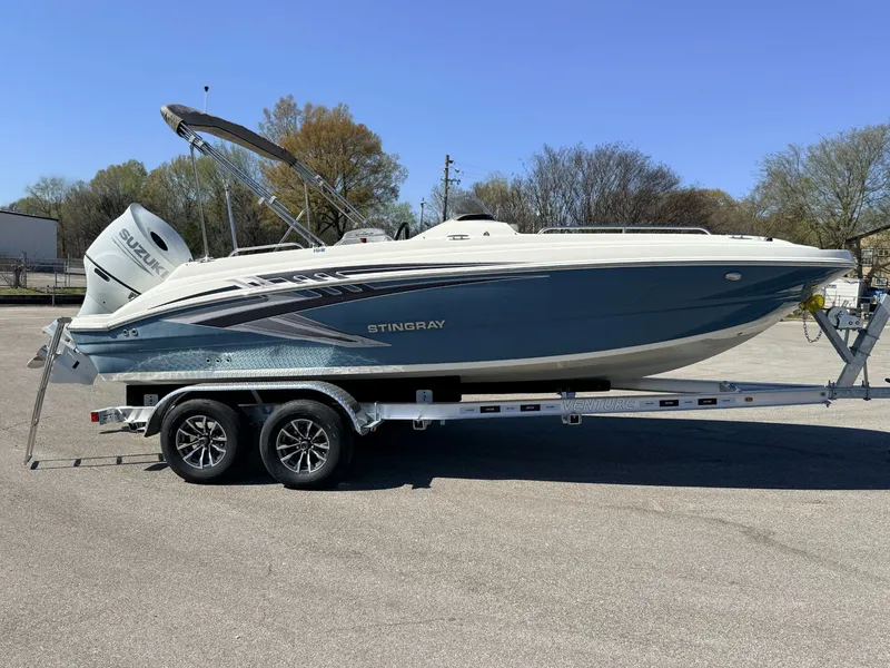 Slide: The Image of Stingray 192 SC 2021 - 10