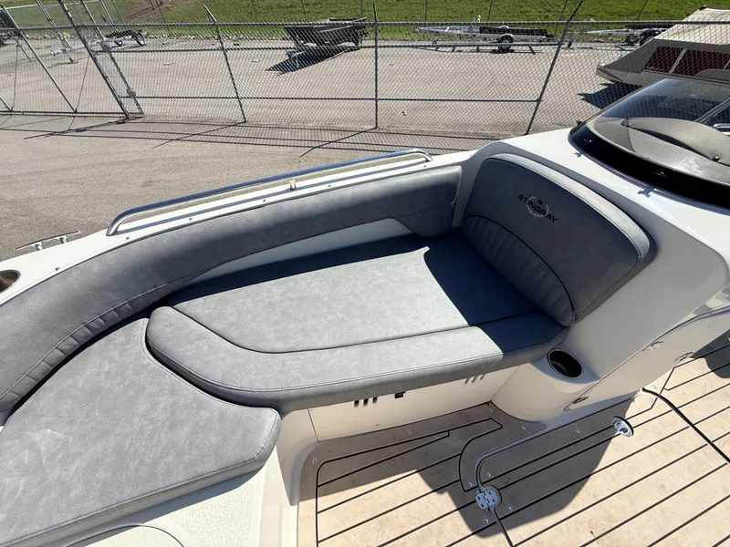 Slide: The Image of Stingray 192 SC 2021 - 4