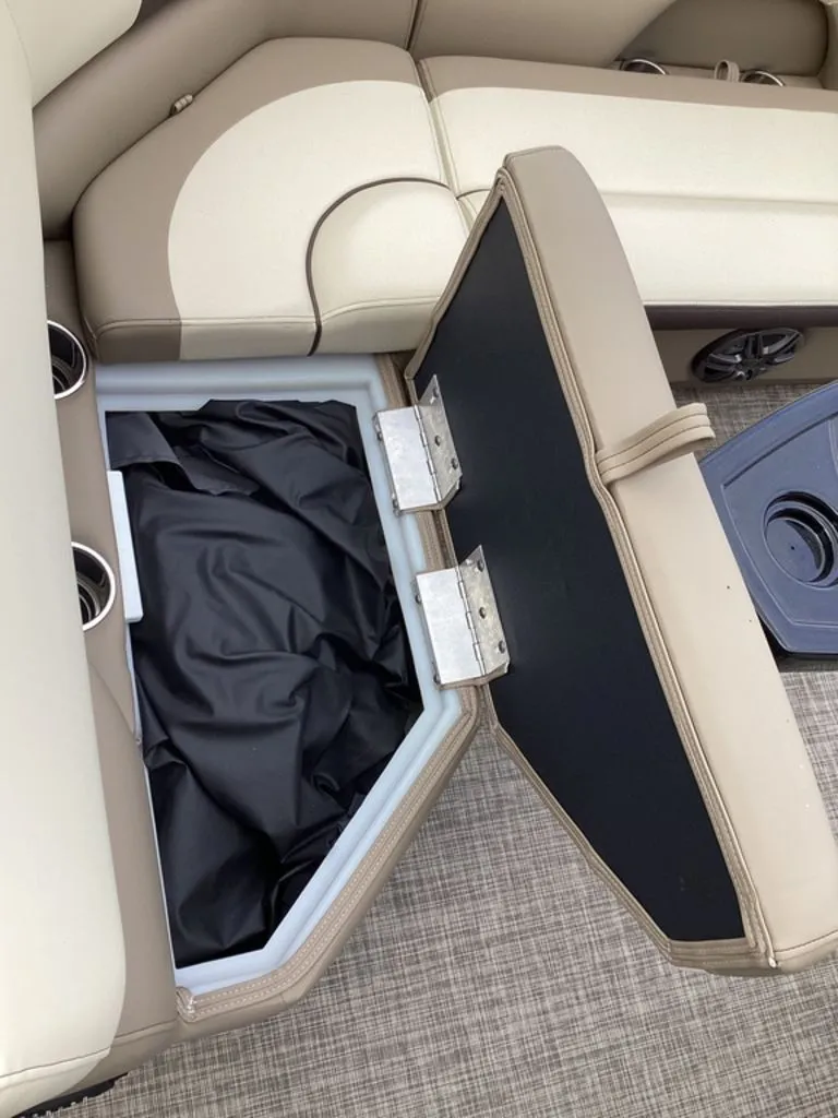 Slide: The Image of SunCatcher Select 20F 2026 - 26