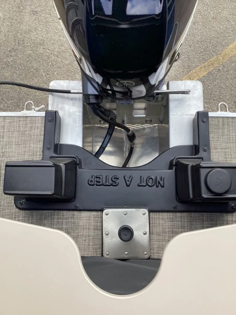 Slide: The Image of SunCatcher Select 20F 2026 - 32