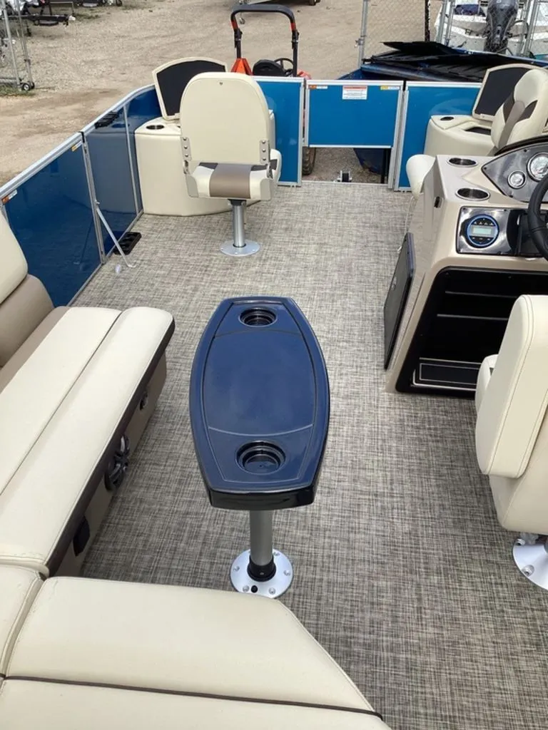 Slide: The Image of SunCatcher Select 20F 2026 - 39