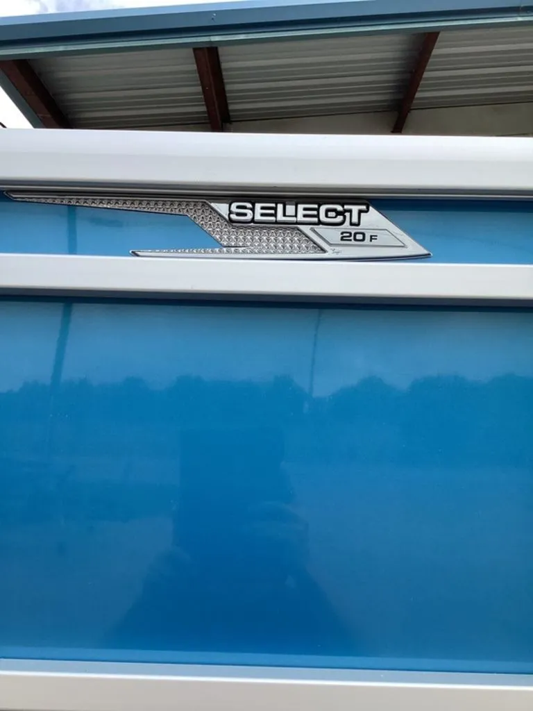 Slide: The Image of SunCatcher Select 20F 2026 - 6