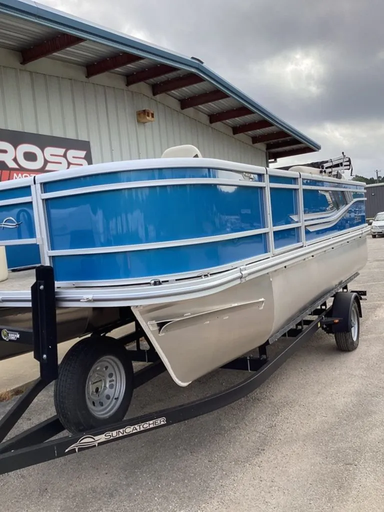 Slide: The Image of SunCatcher Select 20F 2026 - 7