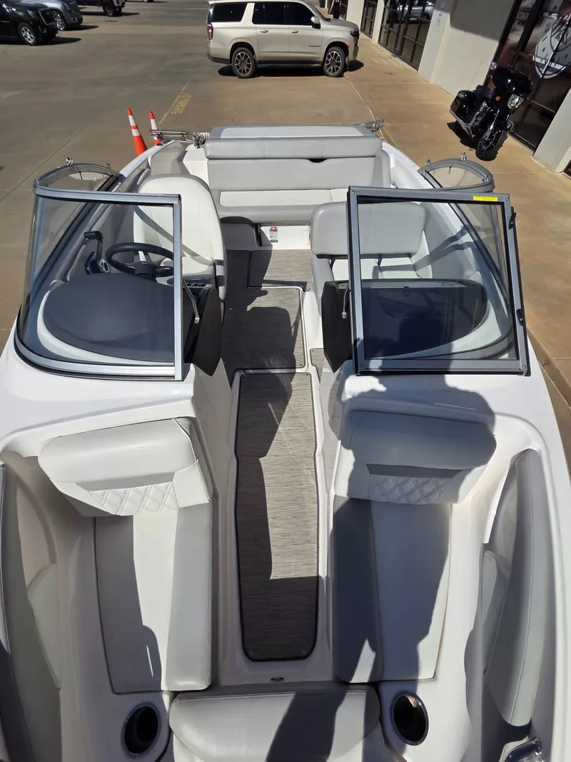 Slide: The Image of Interior view of a 2019 Regal 1900 ES Bowrider boat. - 10