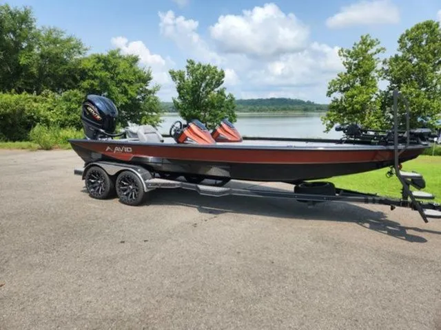 The Image of Avid 21 XB Elite 2024 - 1