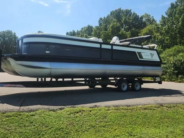 Slide: The Image of Viaggio By Misty Harbor Diamante U D26U 2023 - 3