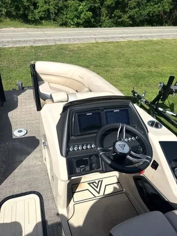 Slide: The Image of Viaggio By Misty Harbor Diamante S D23S 2023 - 3