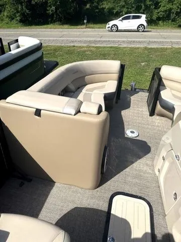 Slide: The Image of Viaggio By Misty Harbor Diamante S D23S 2023 - 4