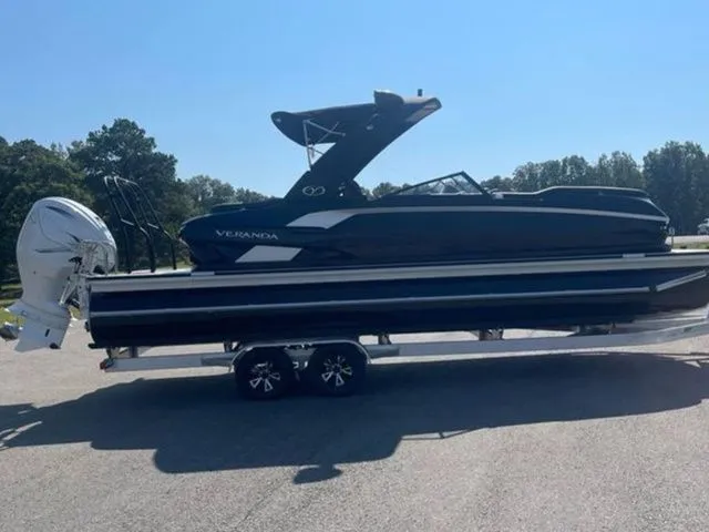 The Image of Veranda V One 25 2023 - 1