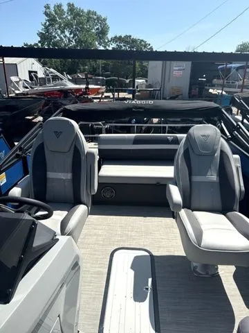 Slide: The Image of Viaggio By Misty Harbor Lago X-22S 27" Triple 2024 - 6