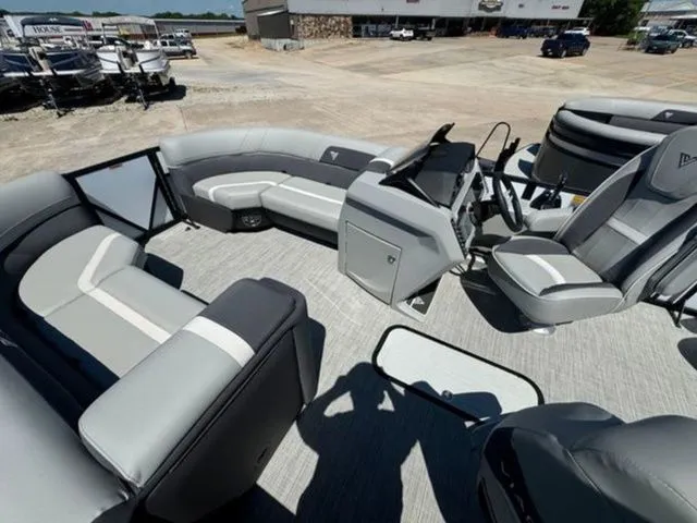 Slide: The Image of Viaggio By Misty Harbor Lago X-22Q Triple 2024 - 9