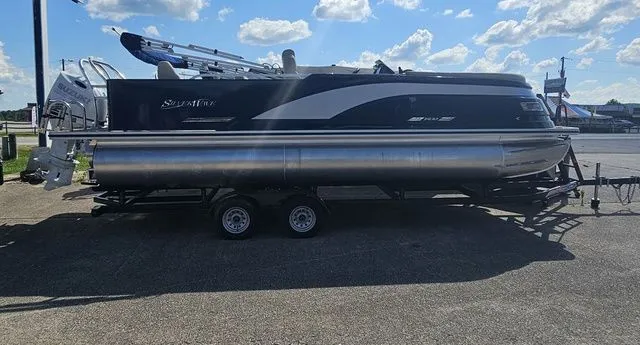 The Image of Silver Wave 2410 SW3 RLP 2024 - 1